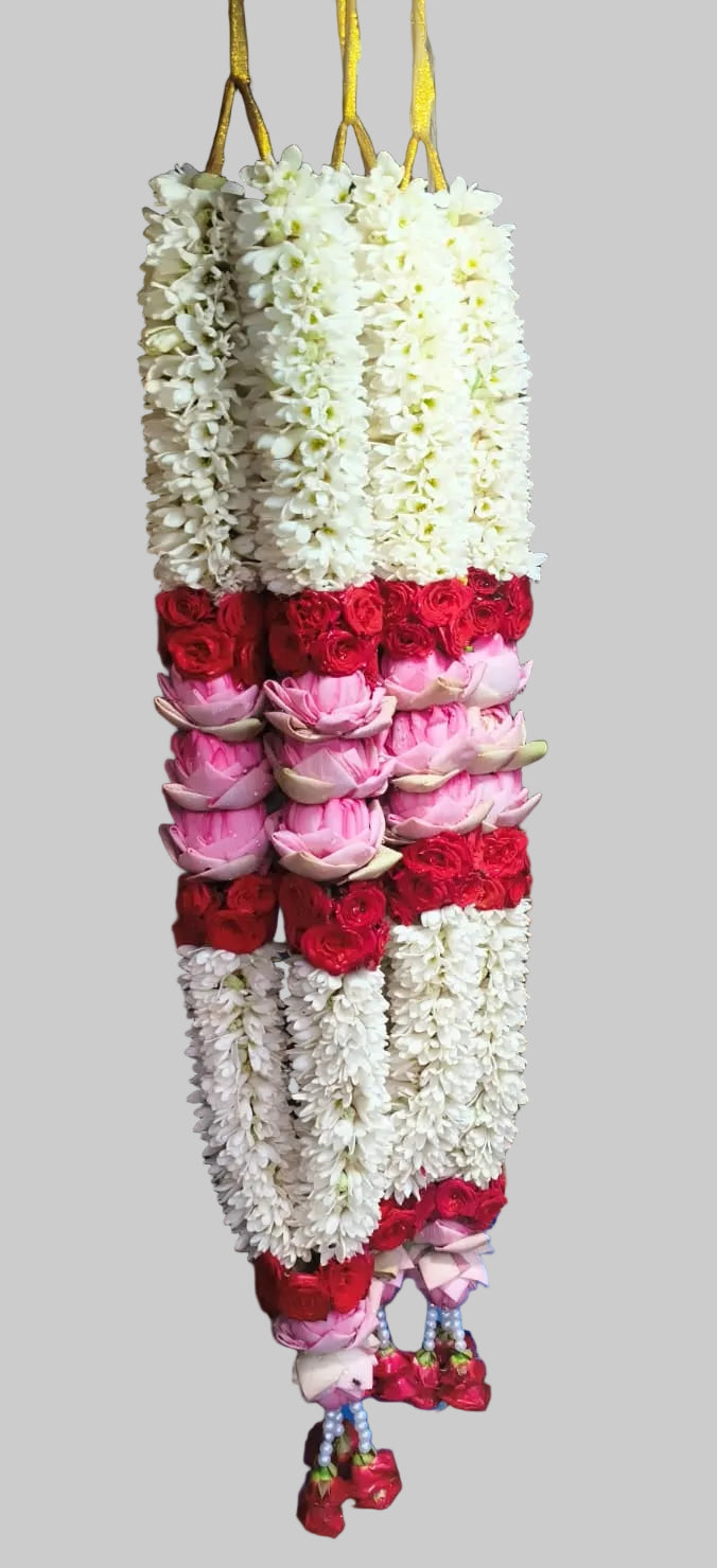 Sampanki & thamarai red rose malai 2 piece