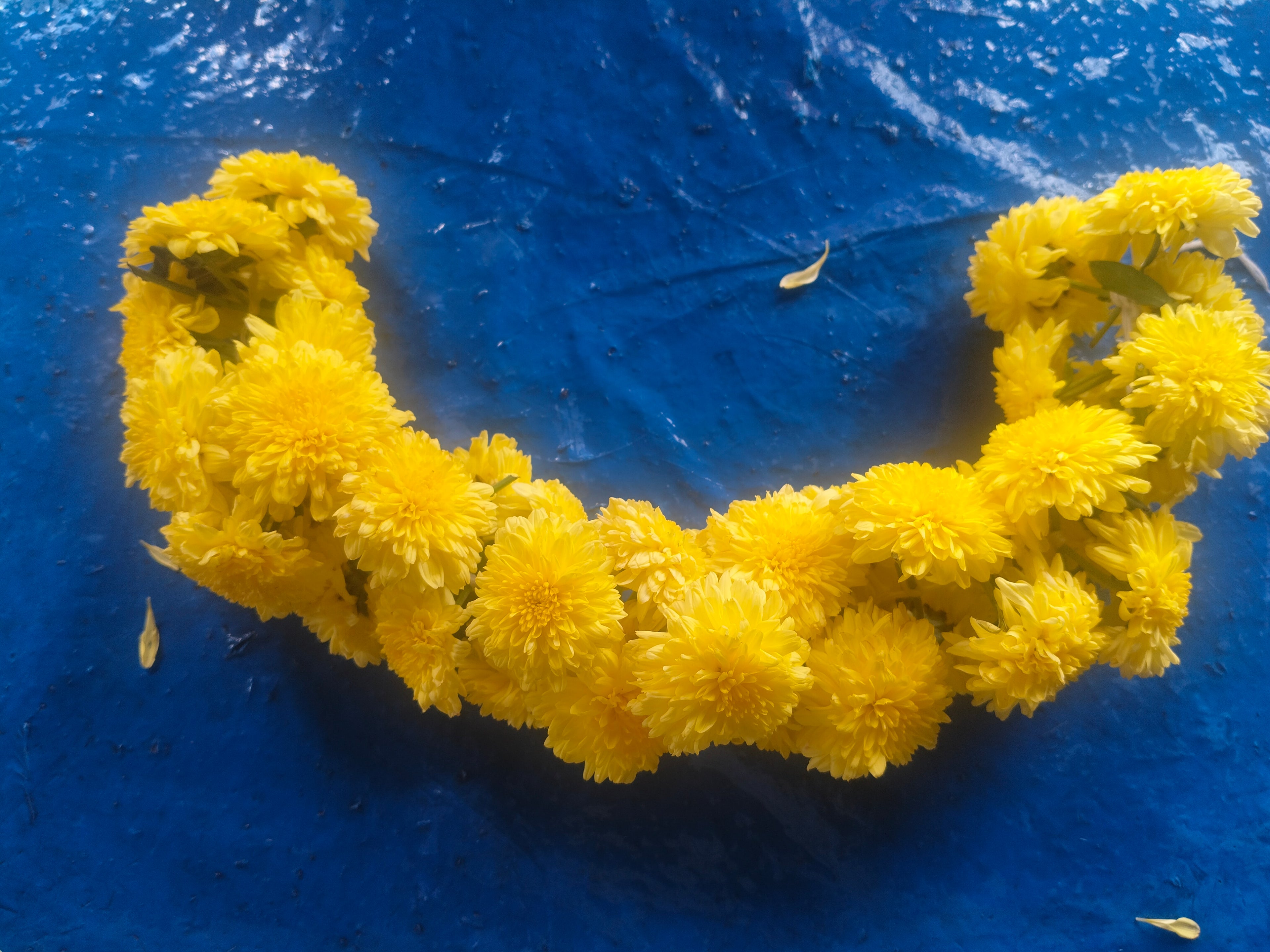 Samanthi poo kattiyathu( mulam)  one handed